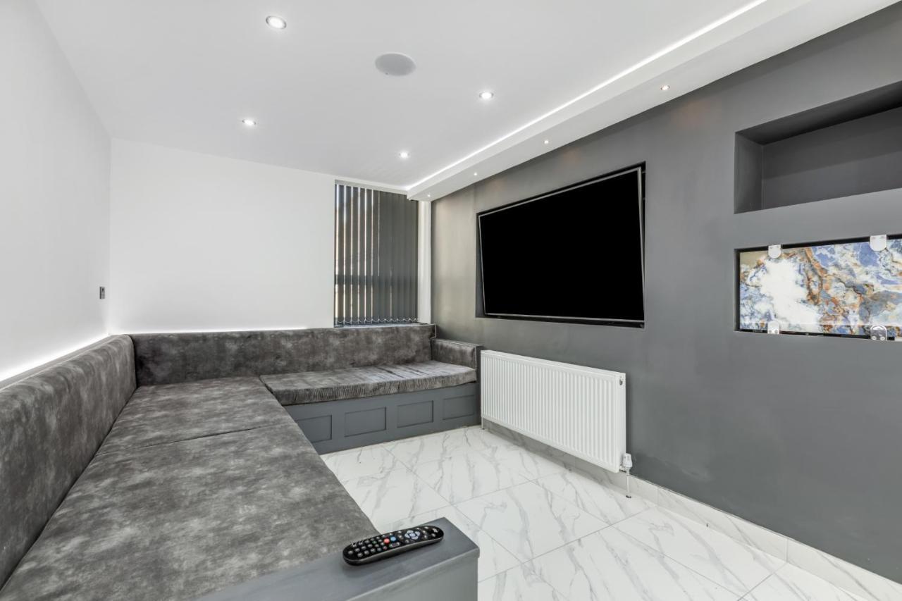 Crystal Towers Sasco Apartments Blackpool Exterior photo